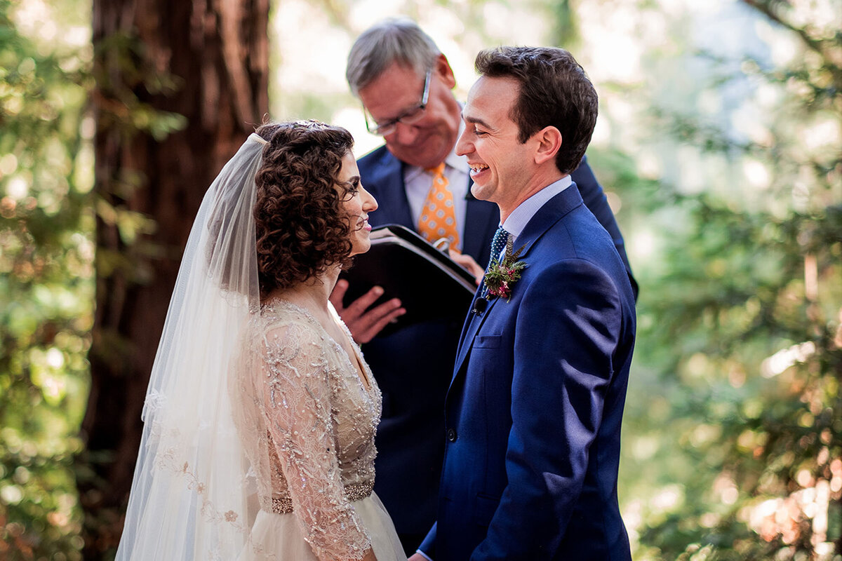 Sequoia-Retreat-Center-Romantic-Woodland-Wedding-18