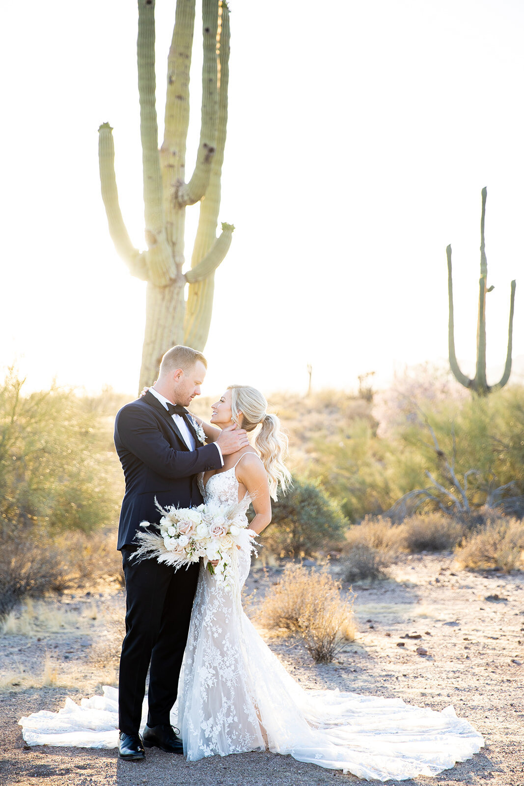 Karlie Colleen Photography - Ashley & Grant Wedding - The Paseo - Phoenix Arizona-750