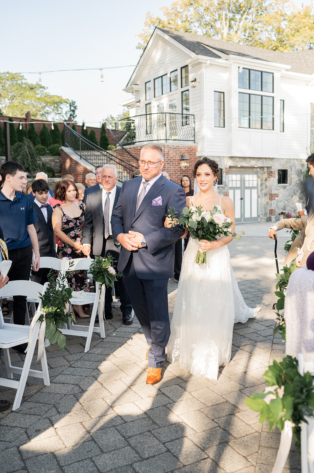 bride walks down the aisle for grandview wedding