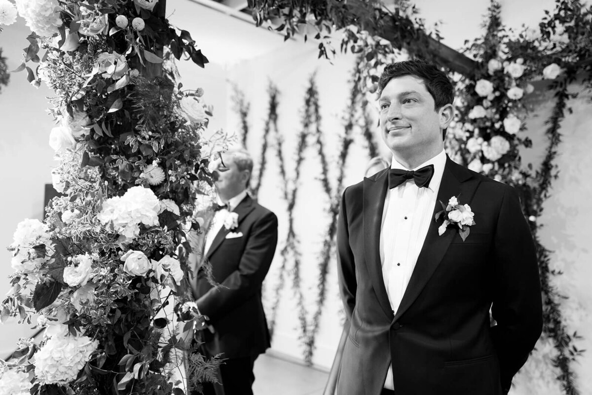 26.nashville-meets-new-york-urban-wedding-modern-vintage-events