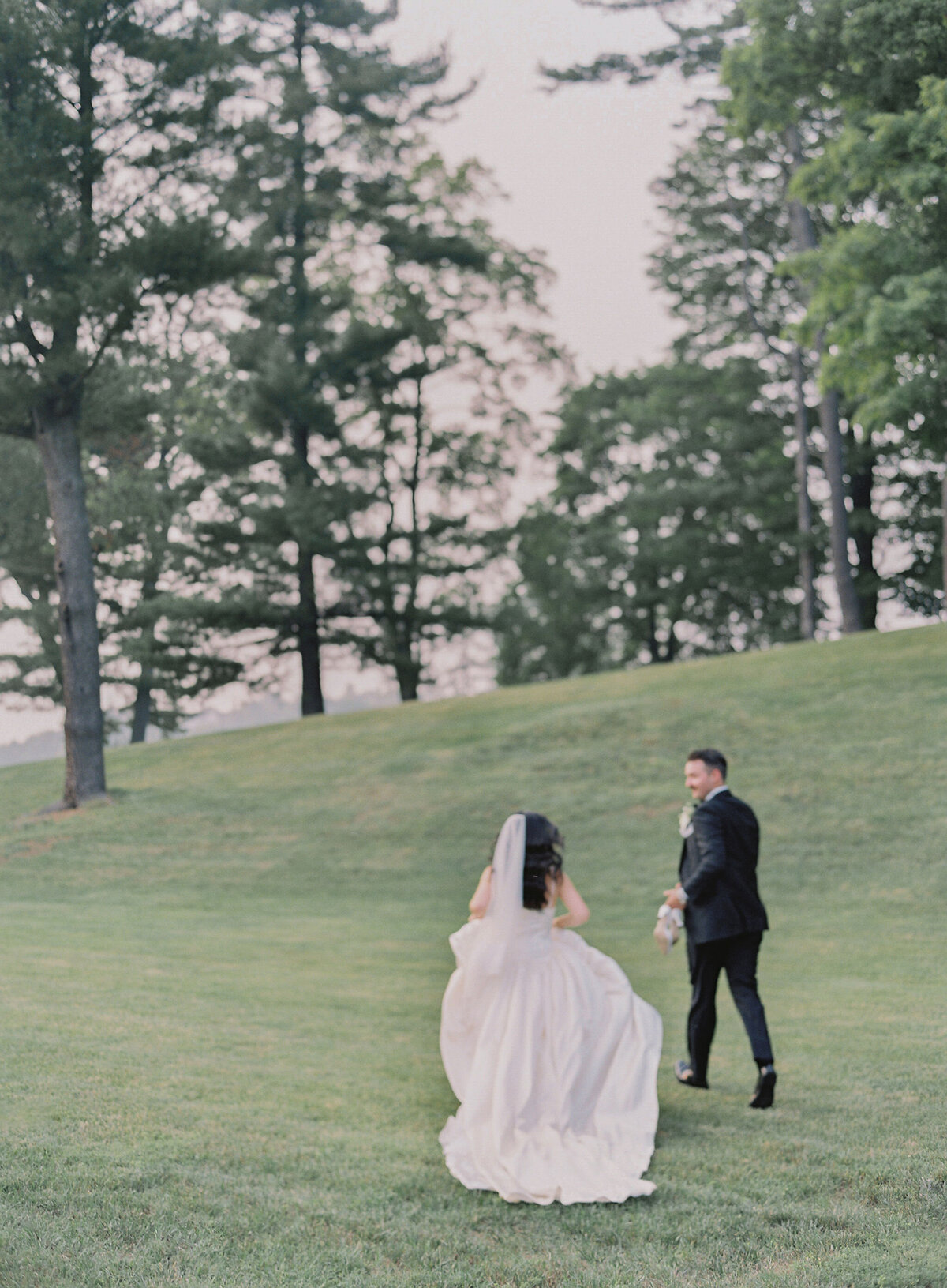 Analisa_&_Tyler_Wedding_Natirar_-__Vicki_Grafton_Photography-817