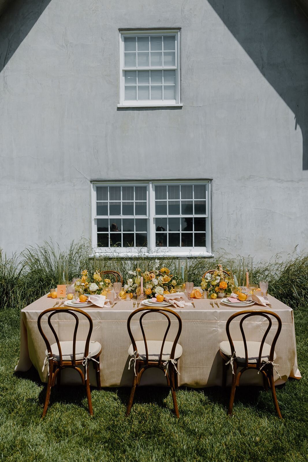 cottagecore-tablescape
