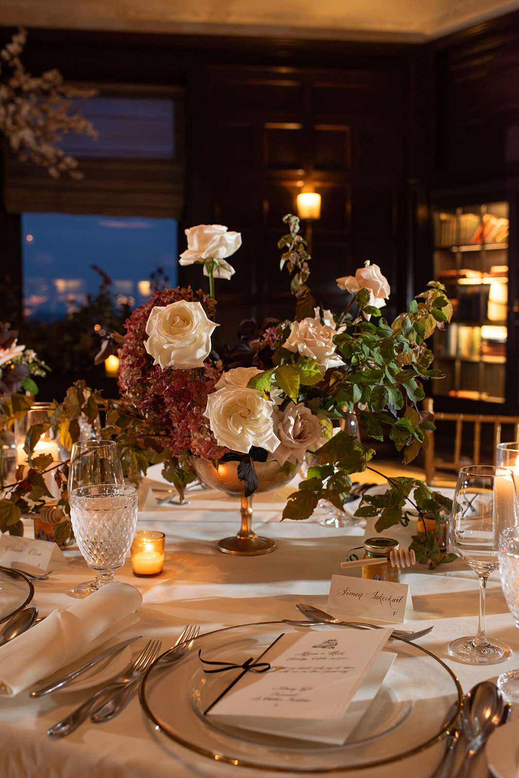minted-photography-okanagan-kelowna-destination-wedding-photographer-rick-maria-wedding-fairmont-chateau-frontenac-quebec-76