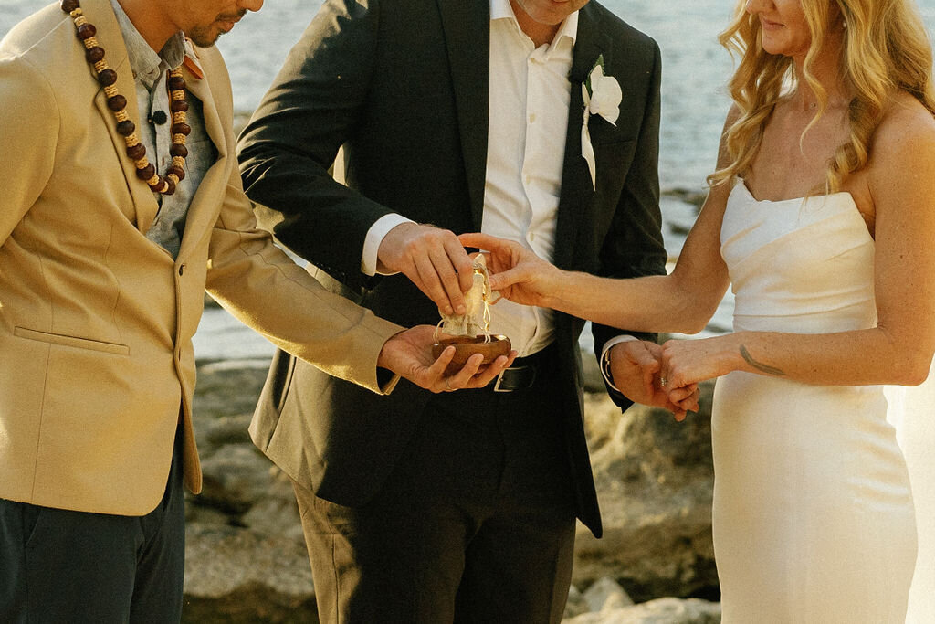 Four Seasons Oahu Elopement by Amanda Hartfield-10