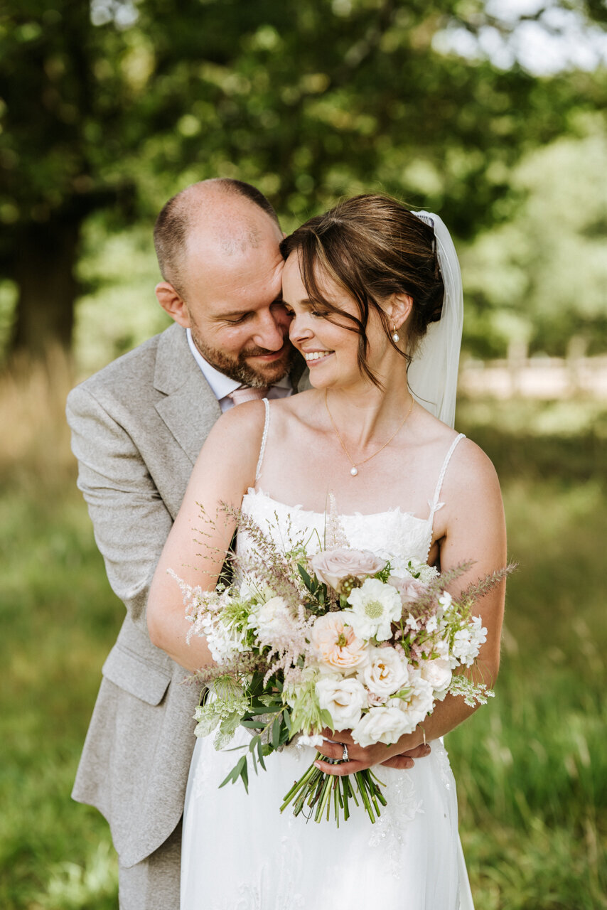 wedding-photographer-somersbury-barn-surrey-zoecphotography-buckinghamshire-12