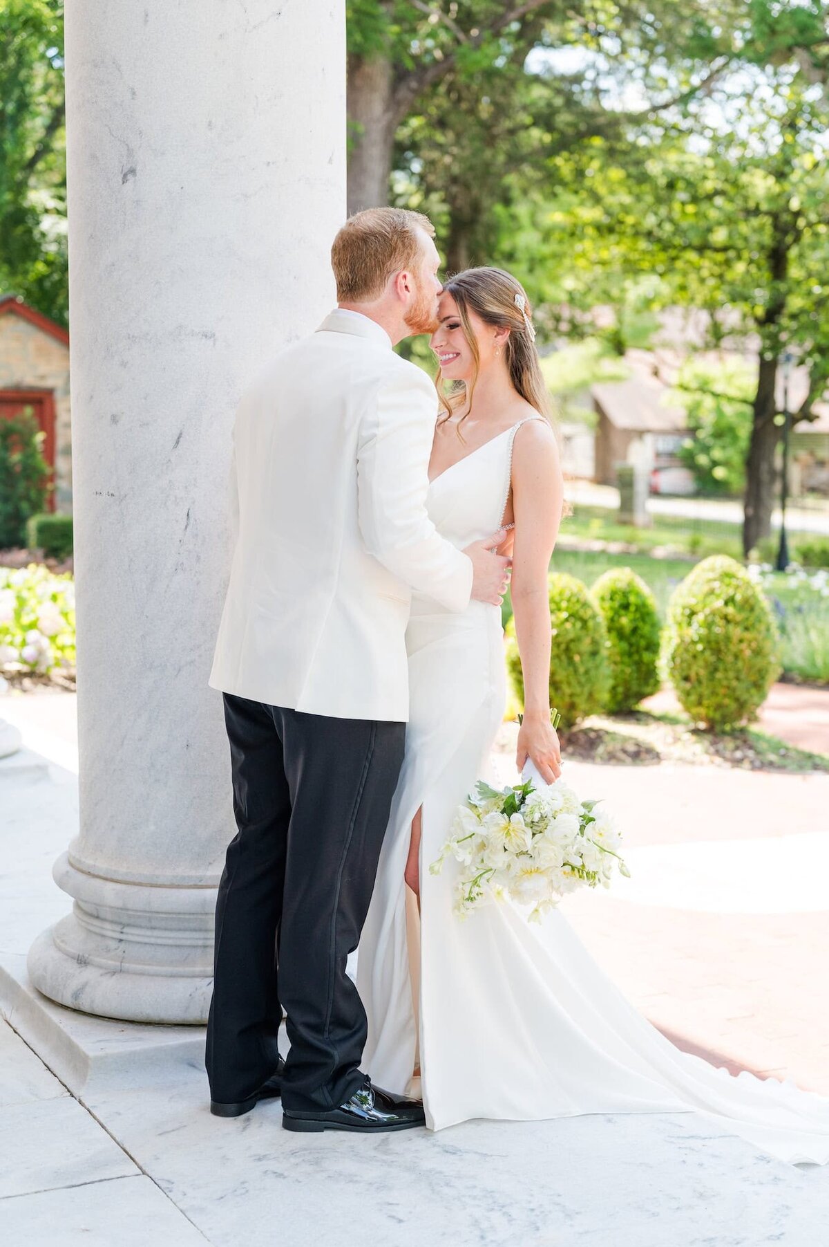 Elli-Row-Photography-Tate-House-Wedding_9392