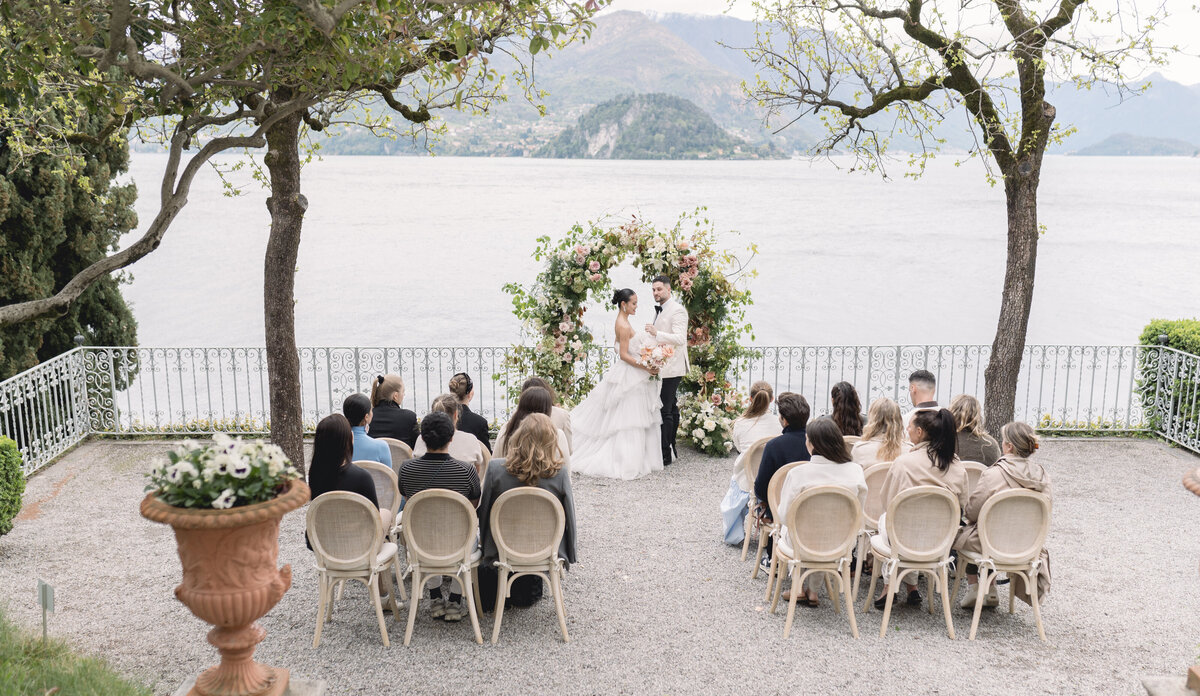 Dimos Bablis Studio Luxury Wedding Photographers Greece and Italy Santorini Wedding Villa Cipressi pastel  _069