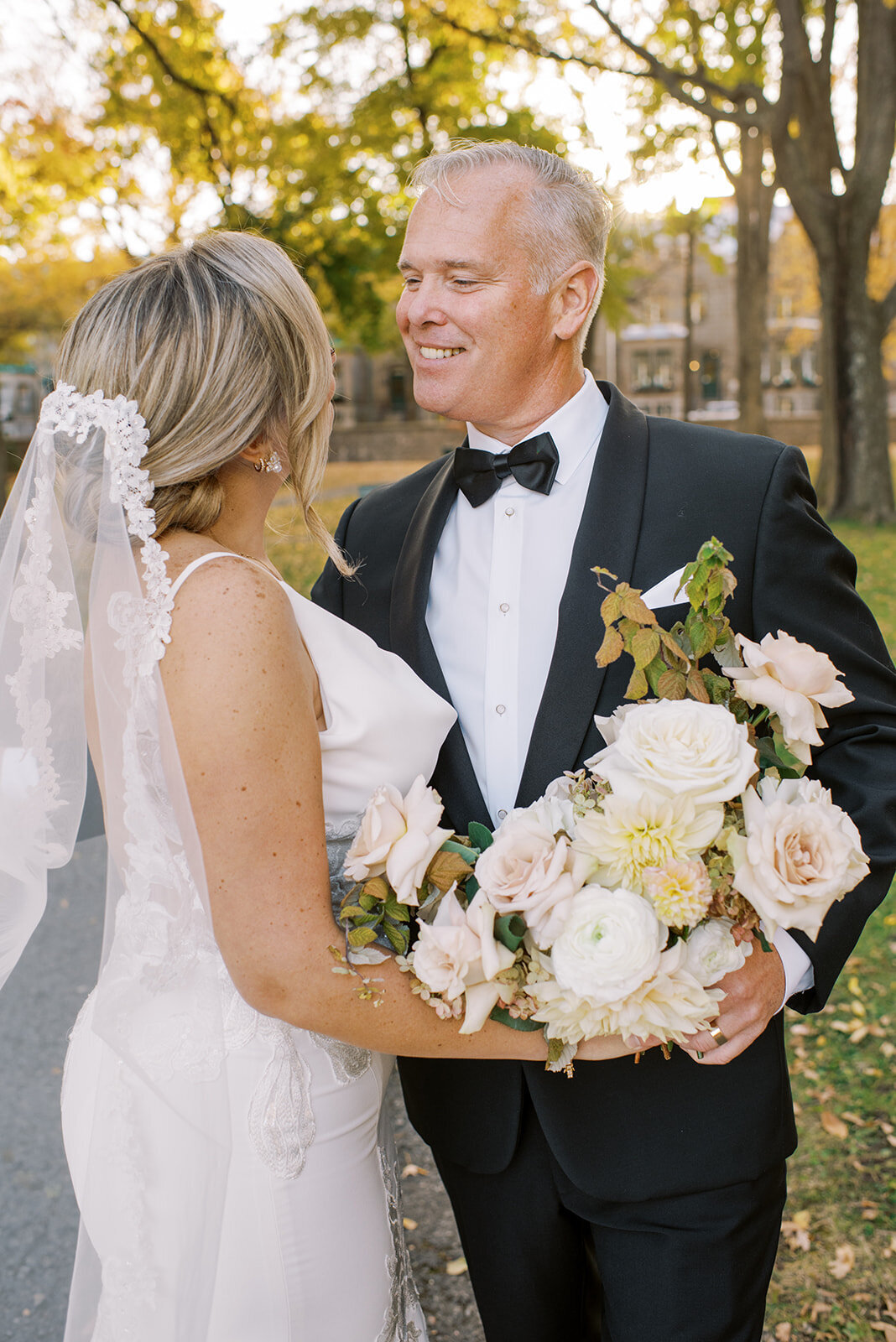 minted-photography-okanagan-kelowna-destination-wedding-photographer-rick-maria-wedding-fairmont-chateau-frontenac-quebec-40
