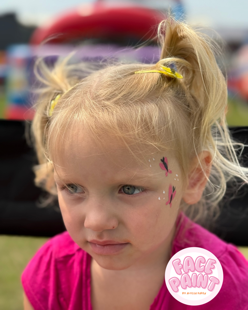 face-painting-by-alyssa-daken-girls-simple-quick-easy-butterflies-face-paint-design