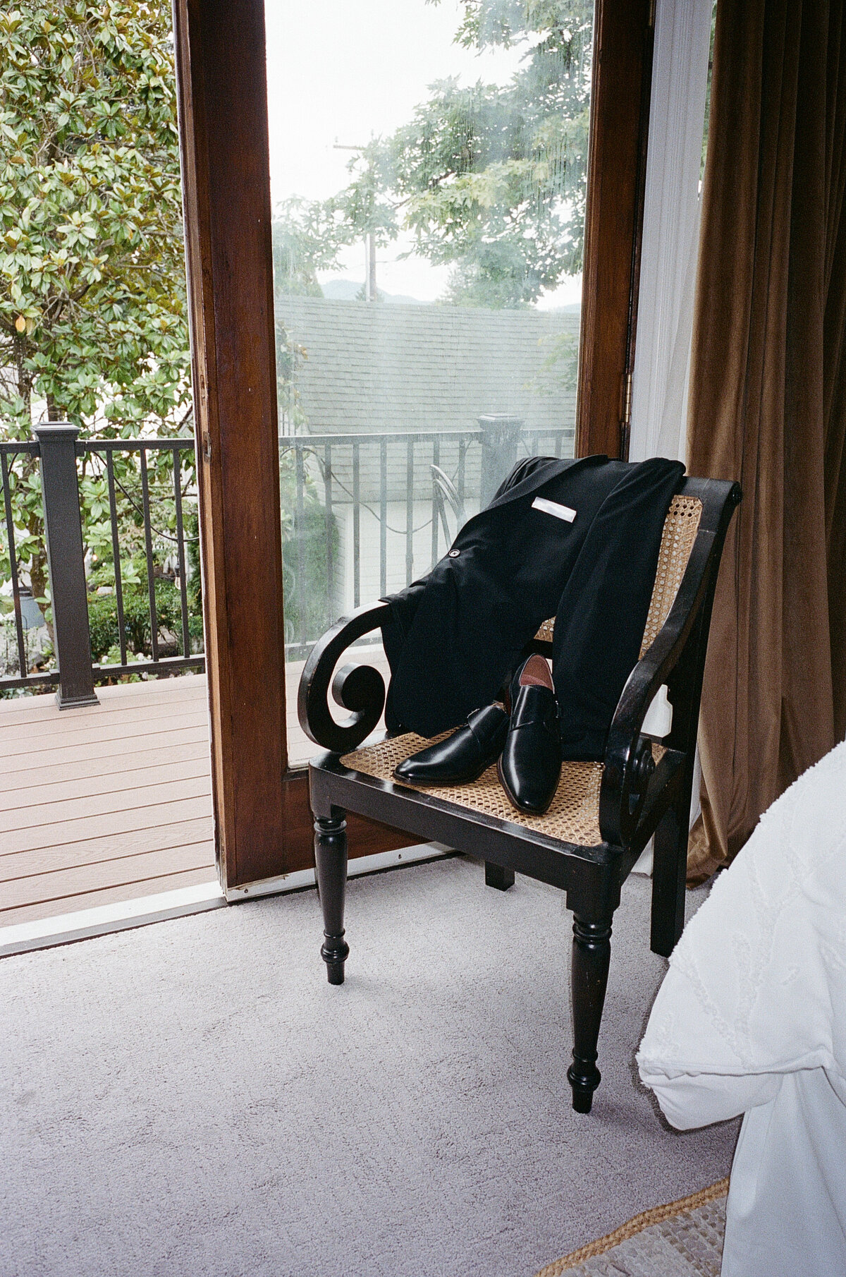 Melissa O'Hara Photography - THE ROBBINS WEDDING FILM SCANS-033