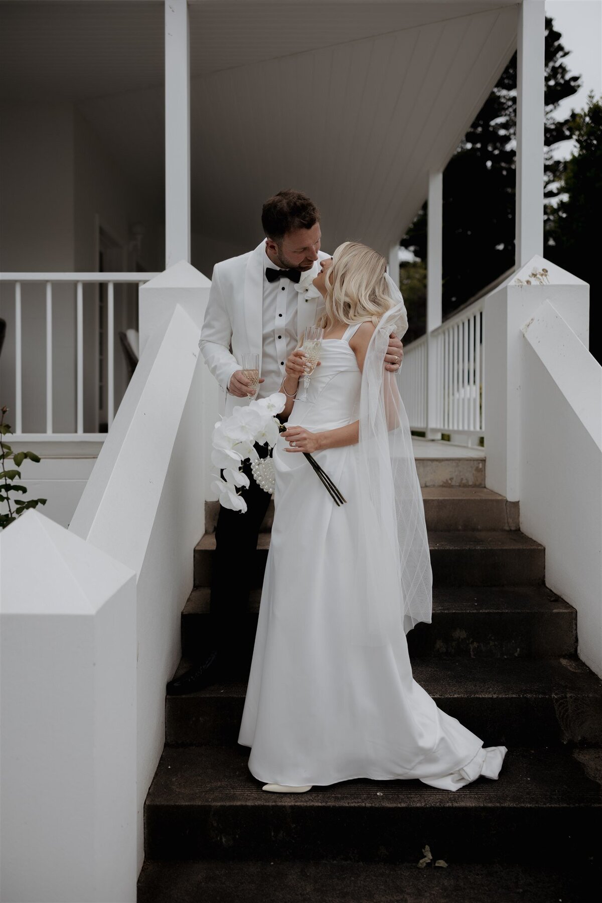 Maegan-Brown-Moments_231103_Wedding_Lauren-Bernie_Frolic-Lane_3448