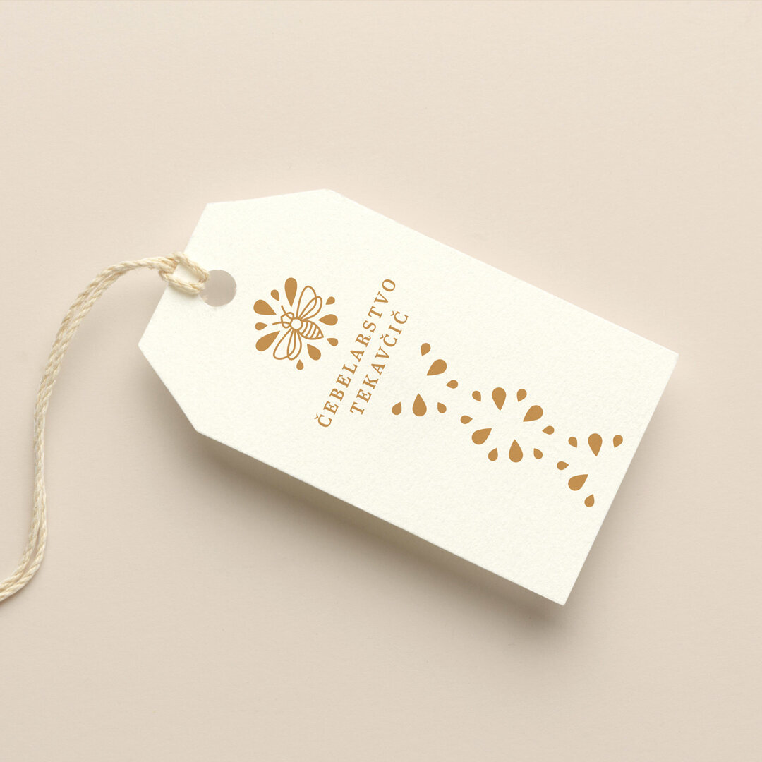 Beekeeping-Tekavcic-15-honey-brand-identity-tag-Be-spotted-brand-studio