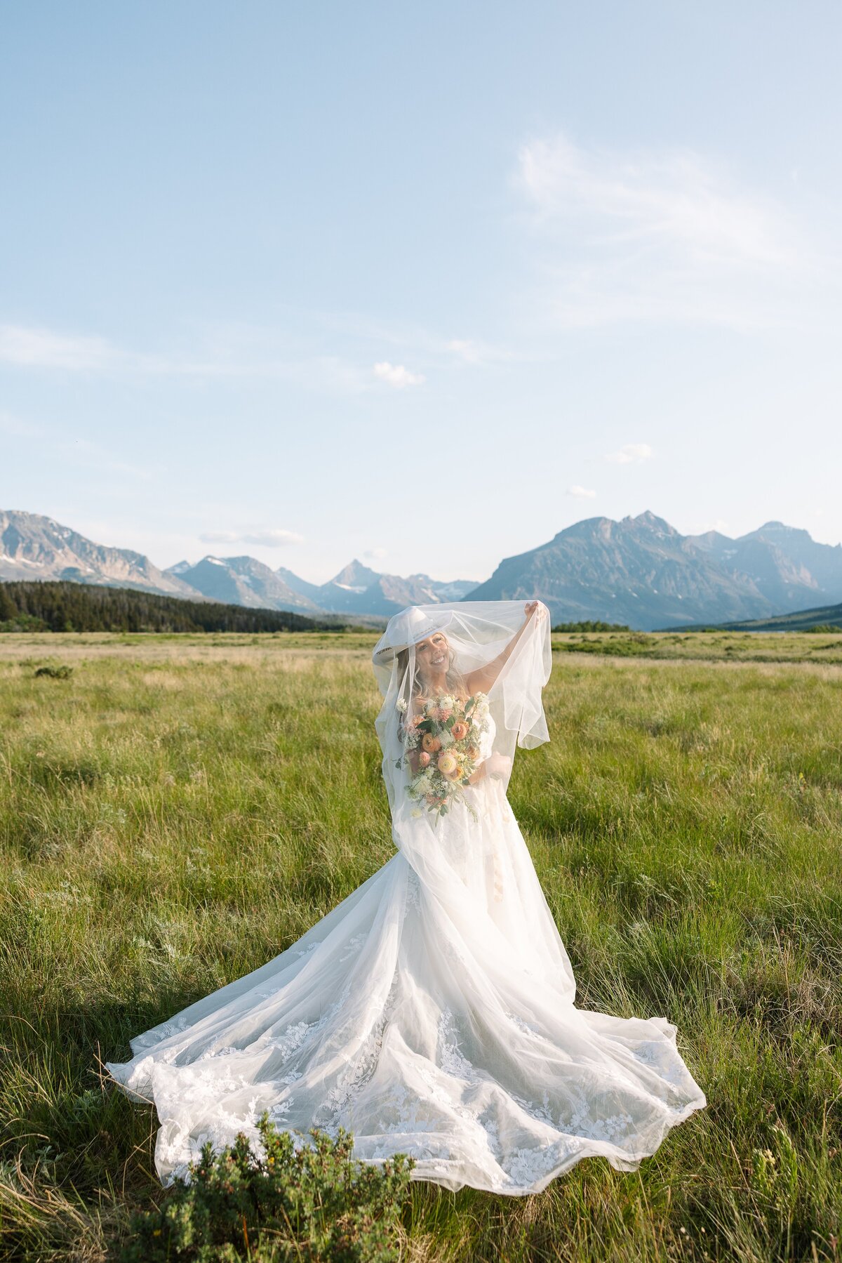 glacier-national-park-elopement-photographer