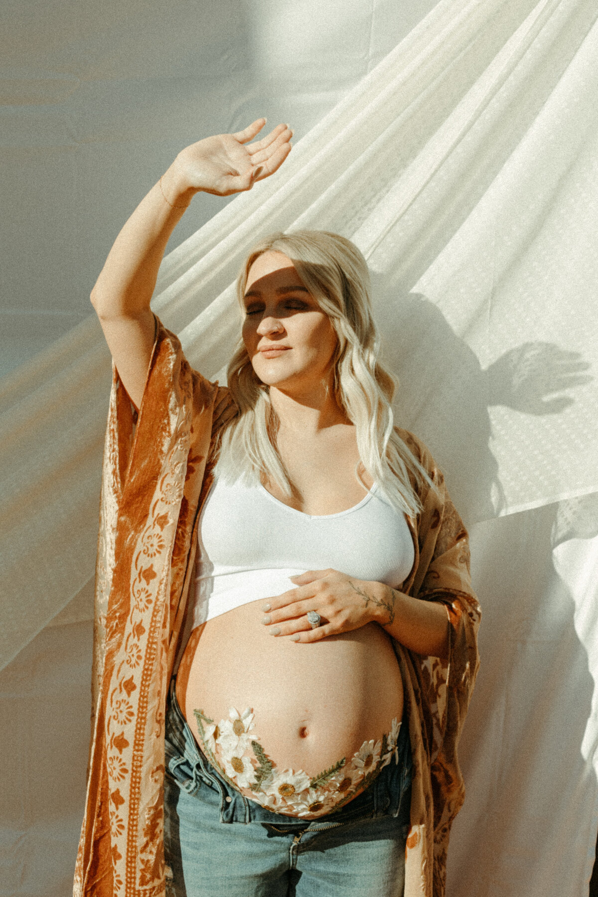 Arkansas-maternity-creative-photographer-studio-photography-9