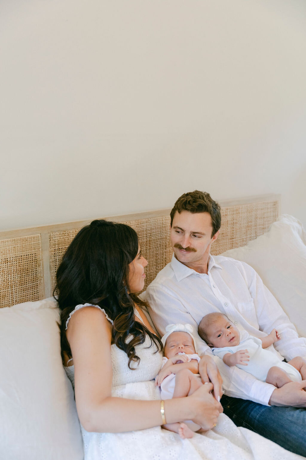 PERRUCCIPHOTO_MONRO_TWINS_174