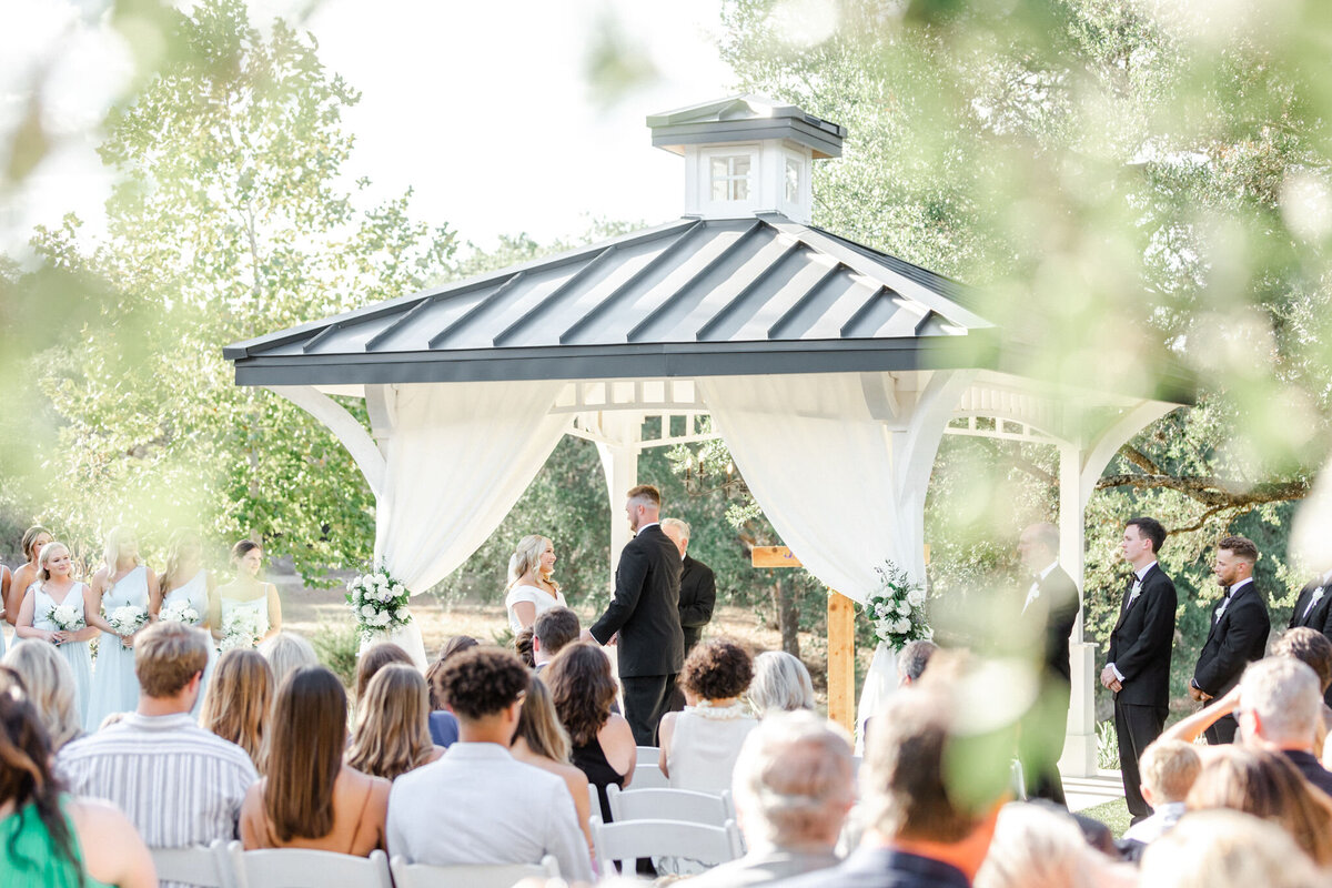 Kendall-Point-wedding-boerne-austin-san-antonio-photographer-elegant-timeless-refined-luxury-colorful-photography-11