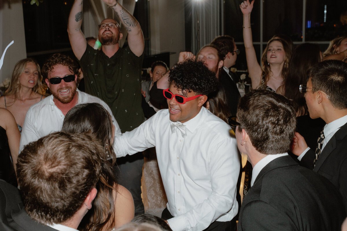 victoria-and-trey-wedding-photos-0911