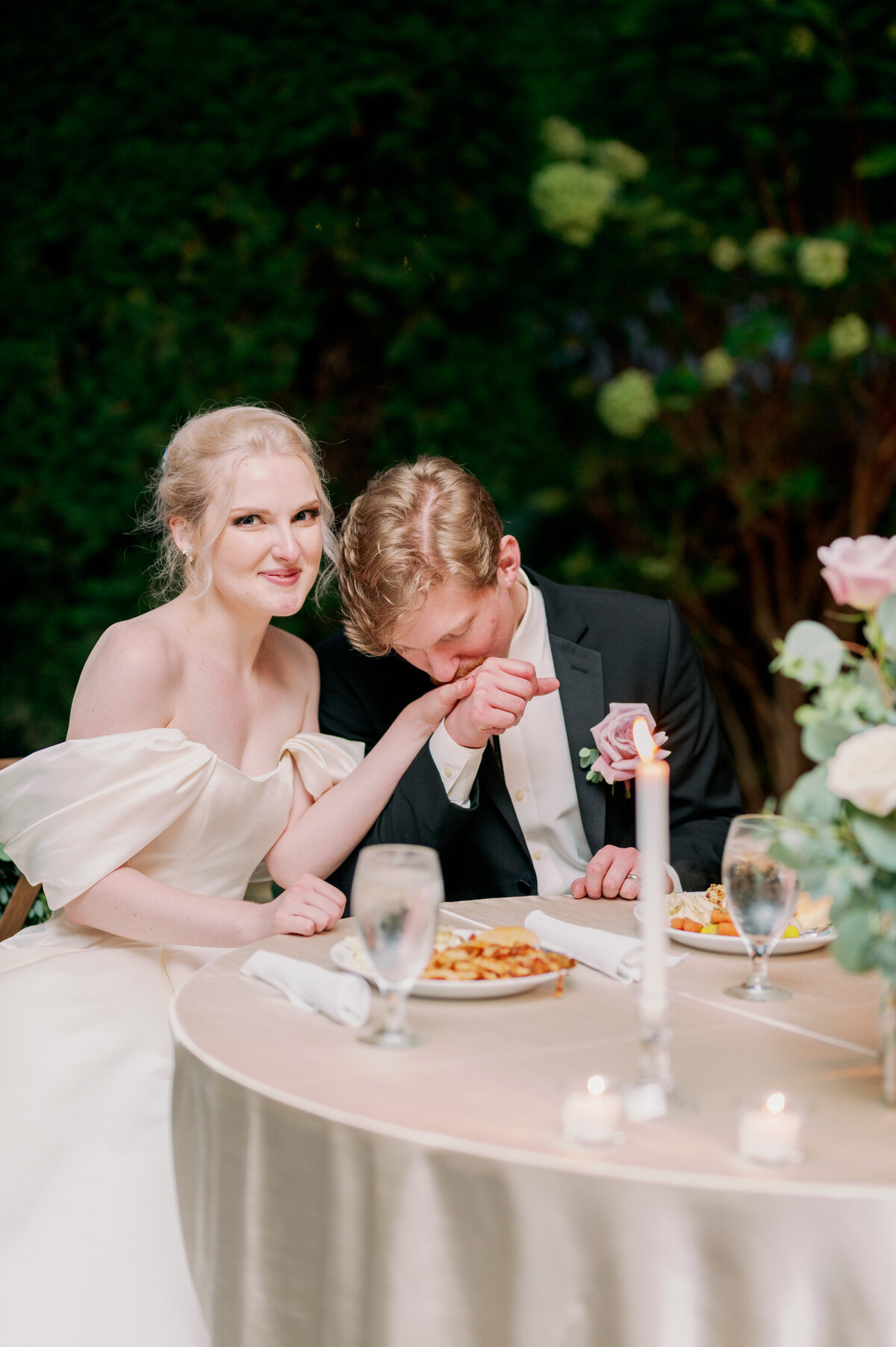 Hannah & Harrison - Dara's Garden - East Tennessee Wedding Photographer - Alaina René Photography-197