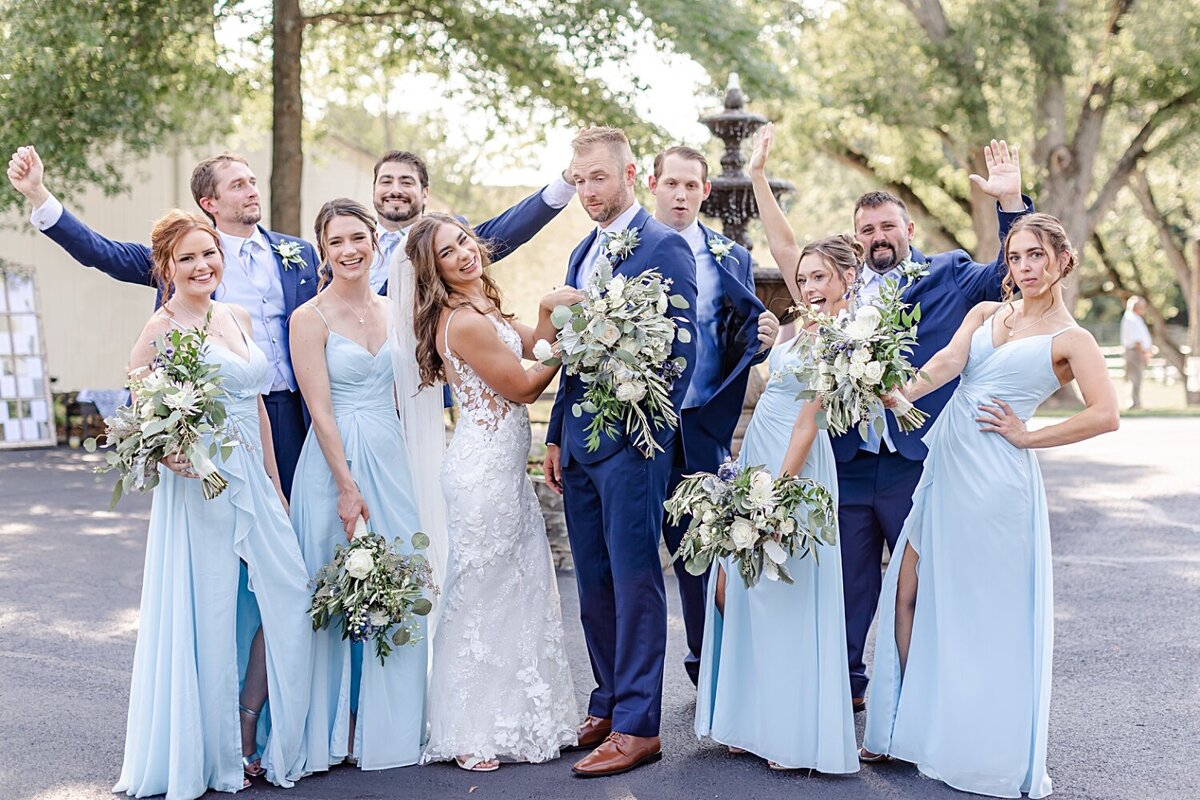 Shady-Elms-Farm-Pittsburgh-blue-green-wedding (62)
