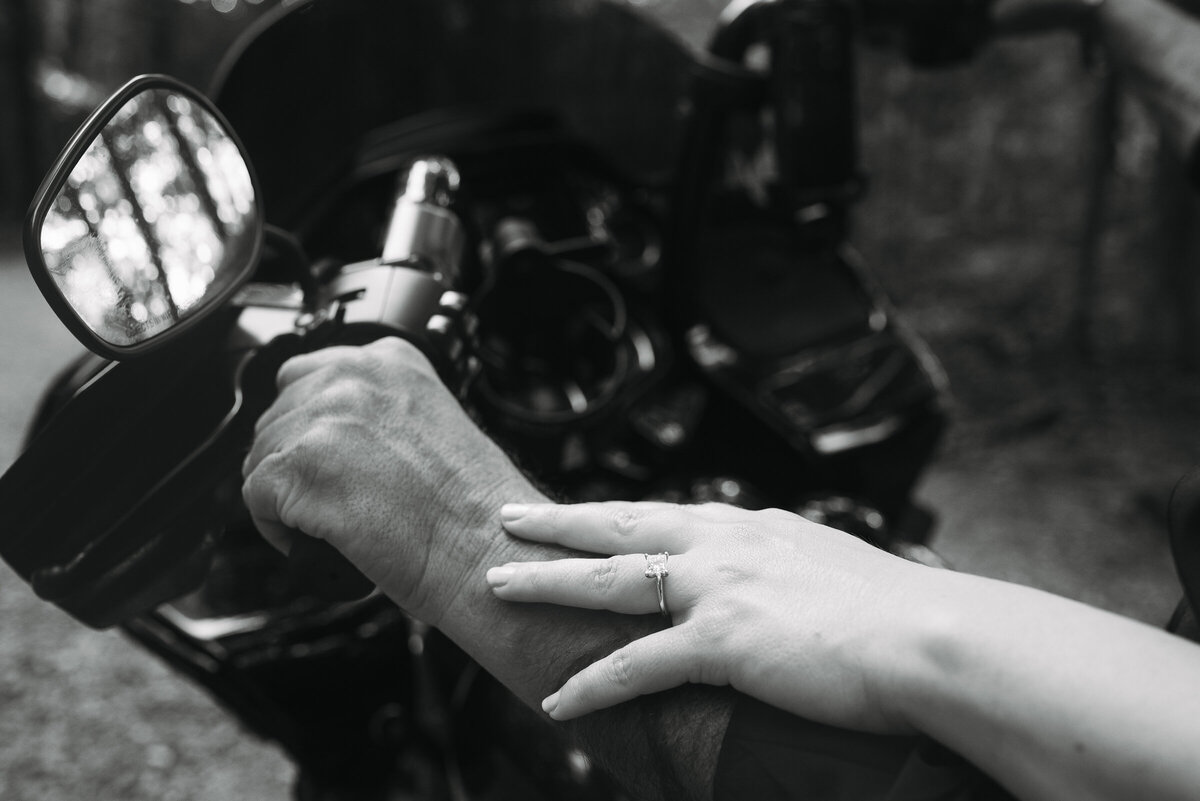 Black and White engagement Session 