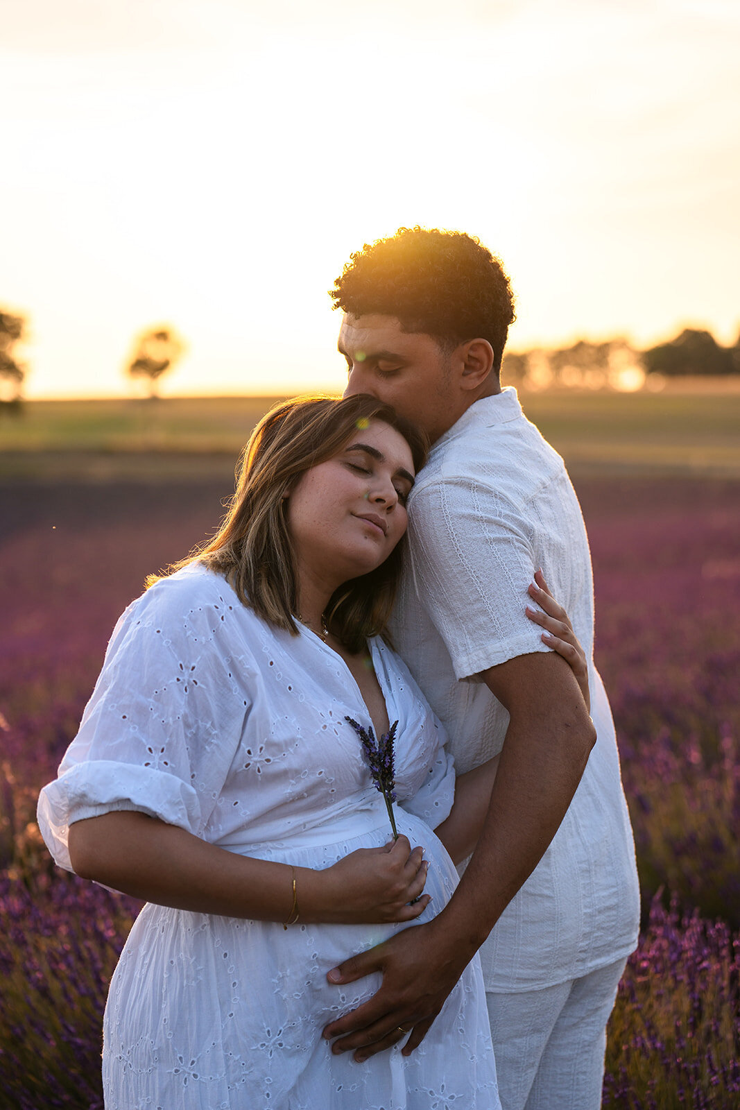 shooting-grossesse-couple-lavandes-provence56