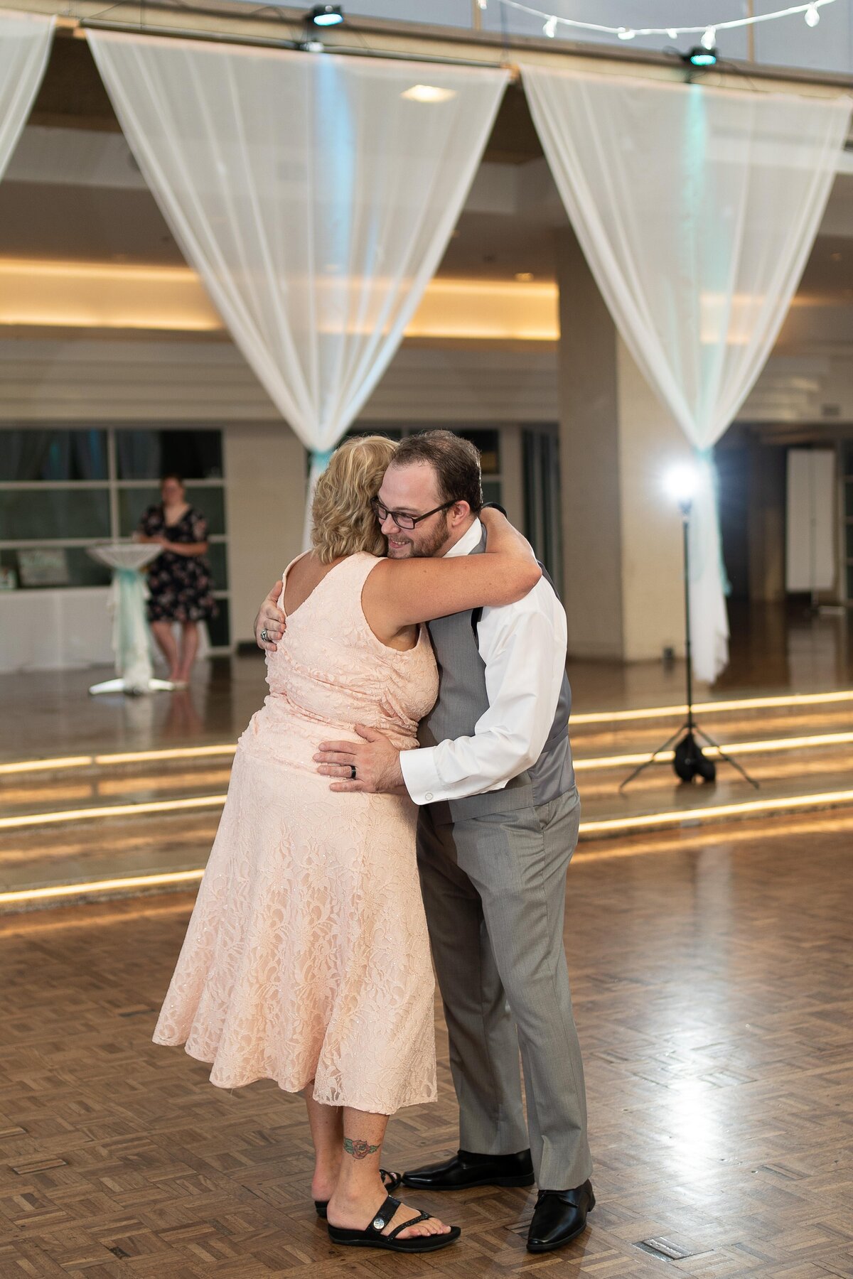 Oshkosh-Wisconsin-Wedding-Photographer36
