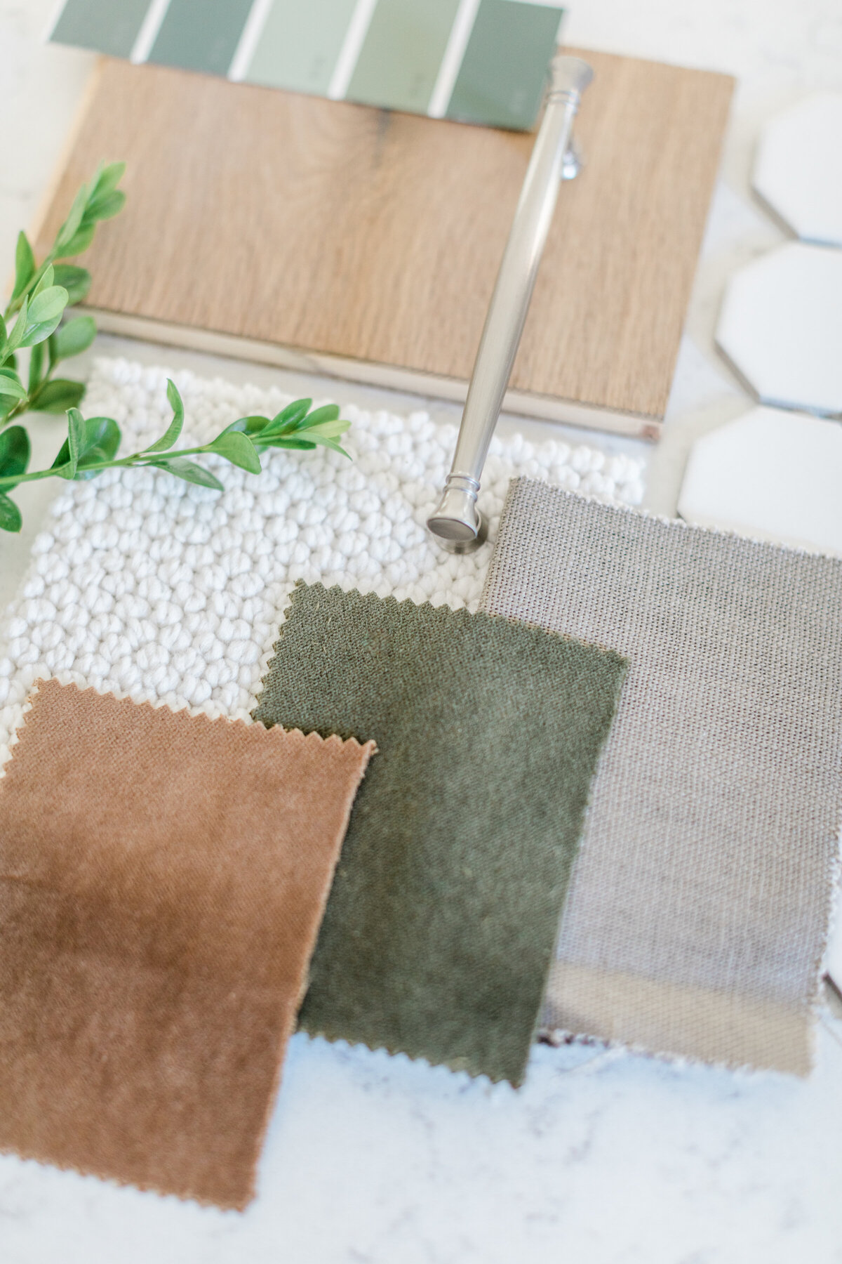 girls-at-flourish-nashville-interior-design-photographers-luxury2