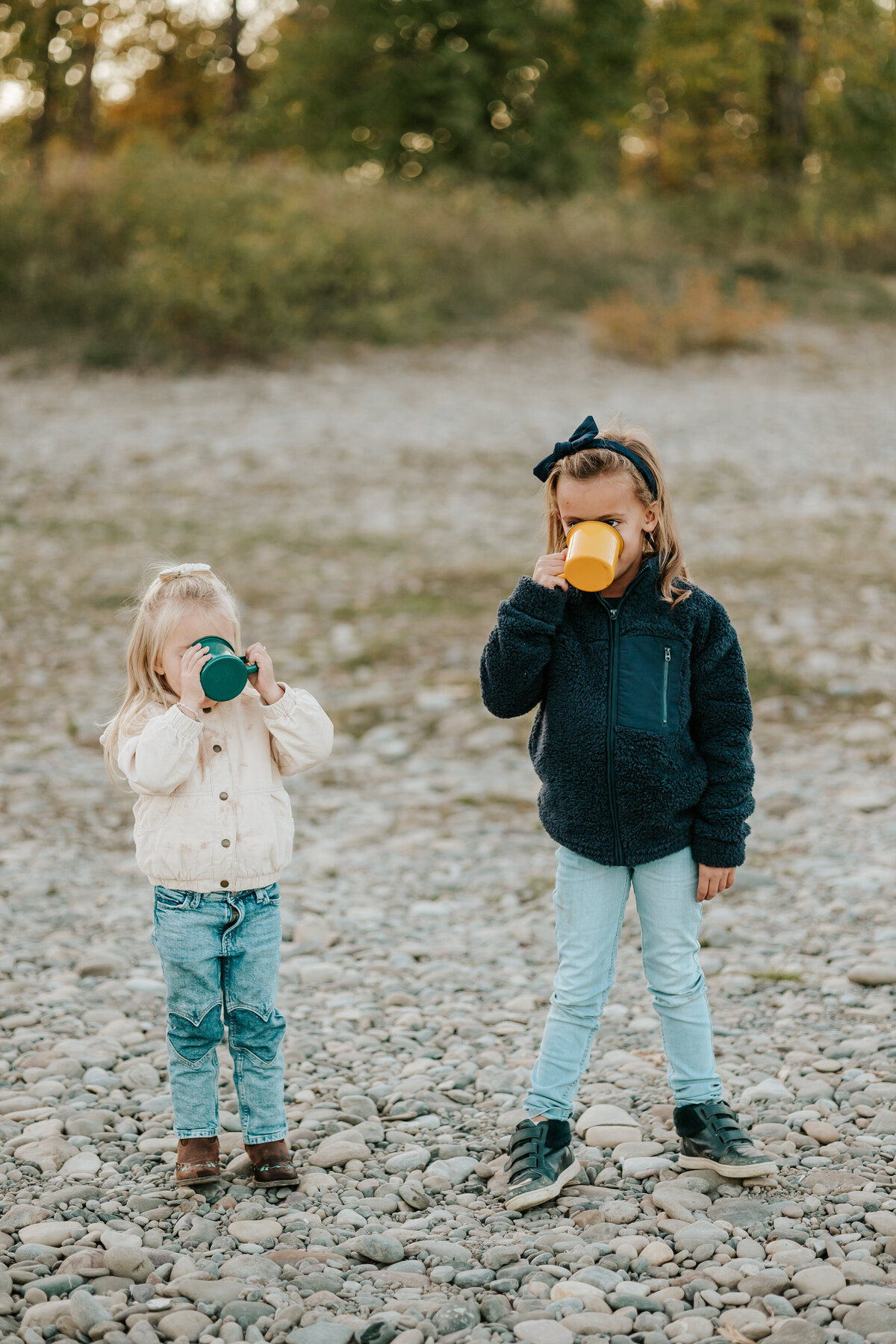 Fall Southern Alberta River Bottom Family Session (8 of 16)