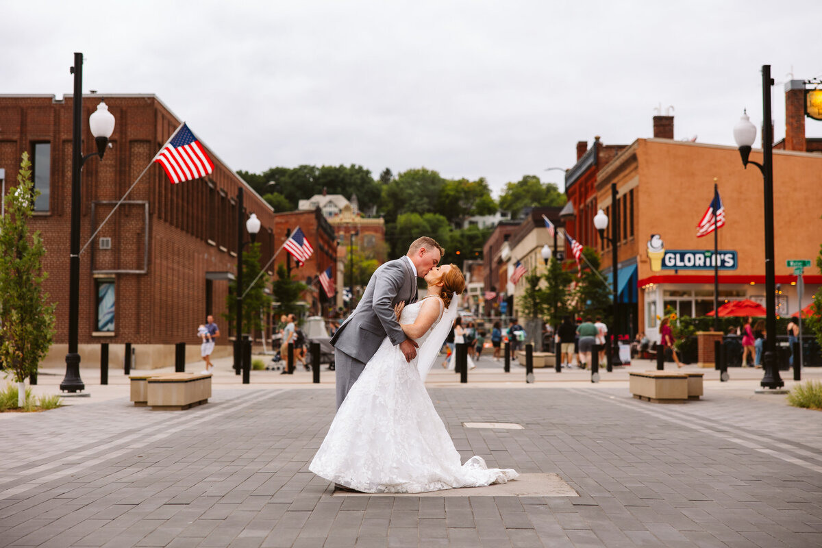 Minnesota-Alyssa Ashley Photography-Joy + Lance wedding-28