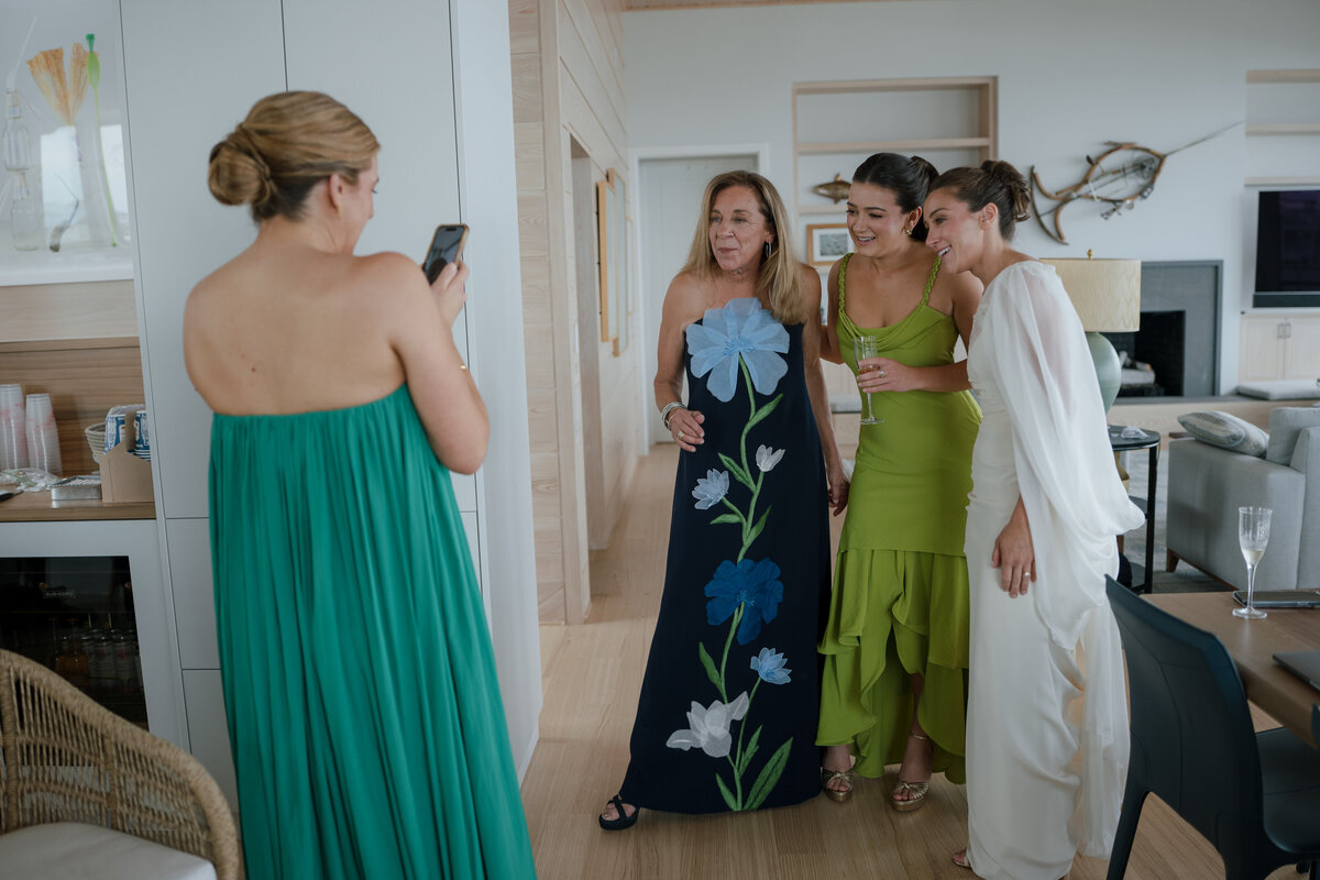 051725_S+P_Susanna_Prep-0082