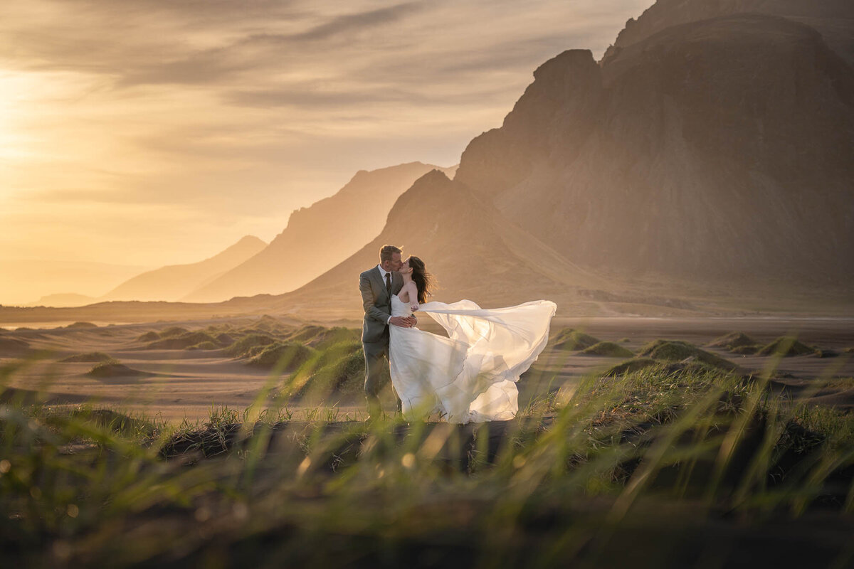Iceland-Vestrahorn-Stokksnes-Elopement-Sunset