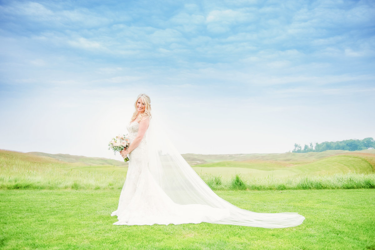 arcadia bluffs golf course wedding photographers in northern michigan