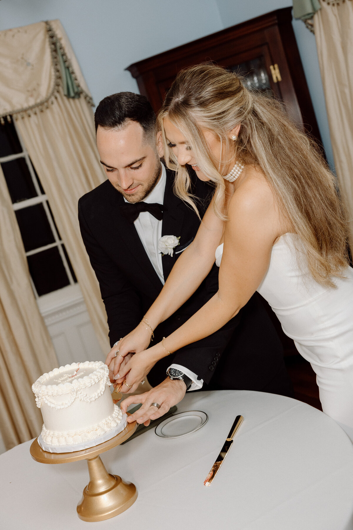 Timeless-Charleston-Tent-Garden-Party-Wedding-PC7A2800