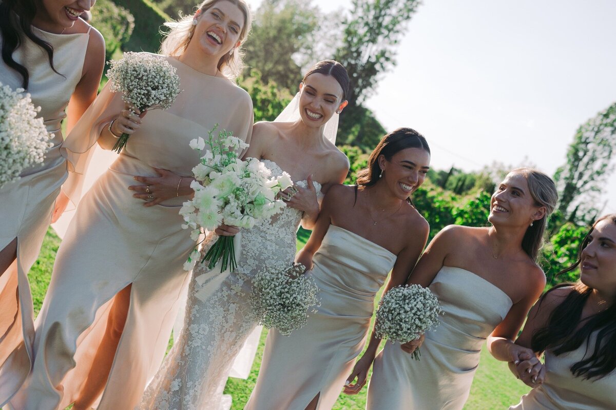 bridesmaids-wedding-couture-style