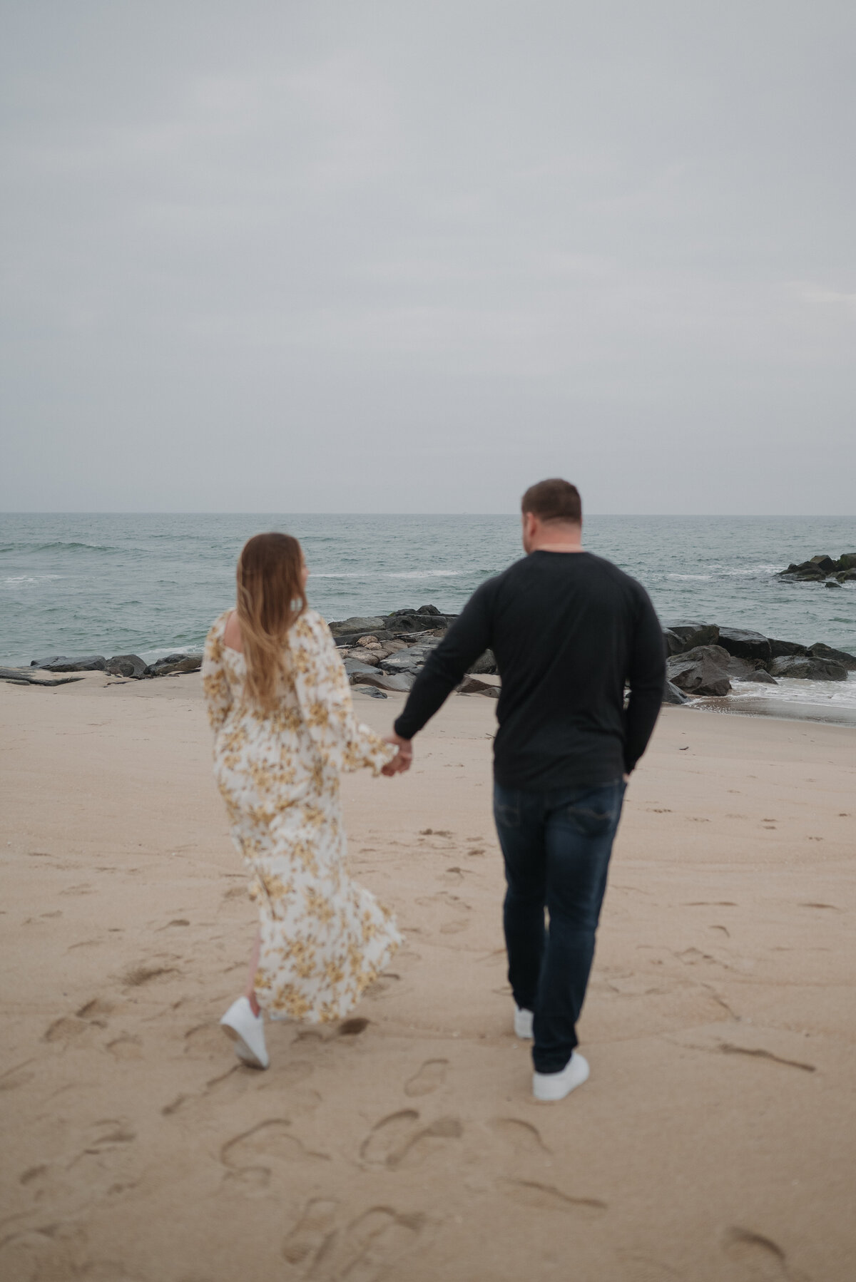 Lauren-Carly-Photo--T+R--NJ-PA-Destination-Wedding-Photographer--Beach-Engagement-Session--04333