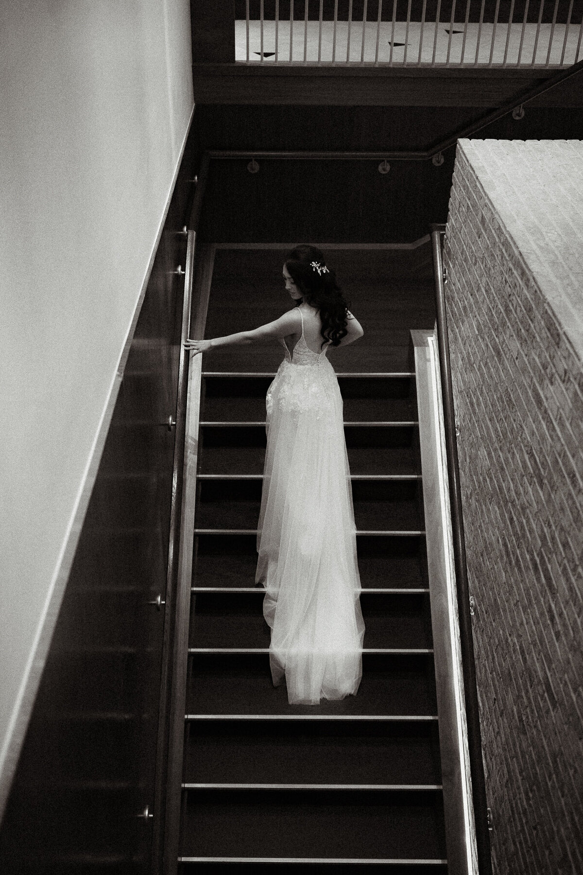 denver-bride-on-stairs