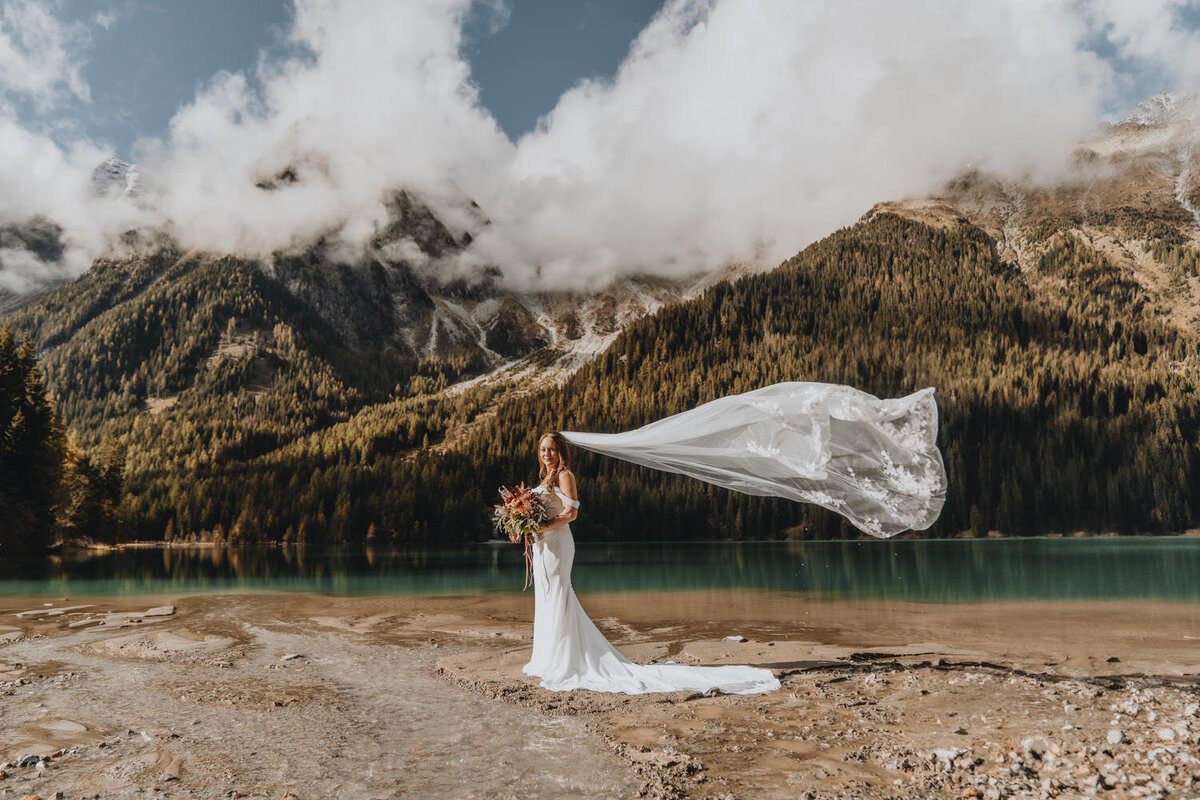 Morgan & Chris_Dolomites Chalet Elopement_02.OCT.2024_mariahariannaphoto-767