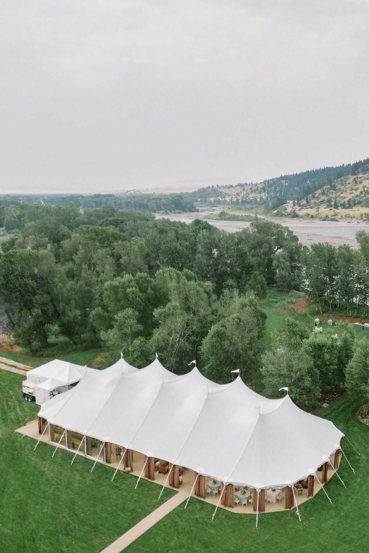 wedding.preview.elizabethlanier.kl.drone-1
