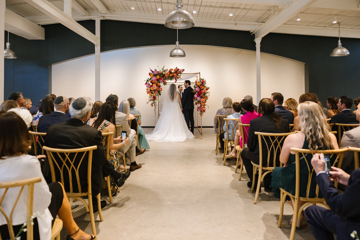 urban-row-photo-the-loom-baltimore-wedding-photographer-9