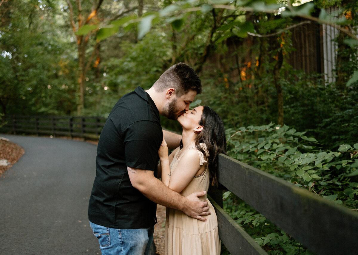 Ashlynn Shelby Photography_ Arrington Winery Engagement Shoot-13