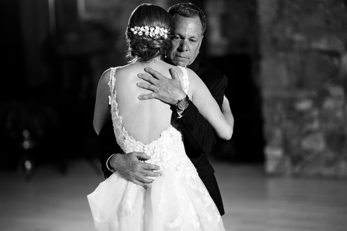 CONNECTICUT_WEDDING_PHOTOGRAPHER_BILL_MILLERS_CASTLE_BRANFORD_BKMZ_109924