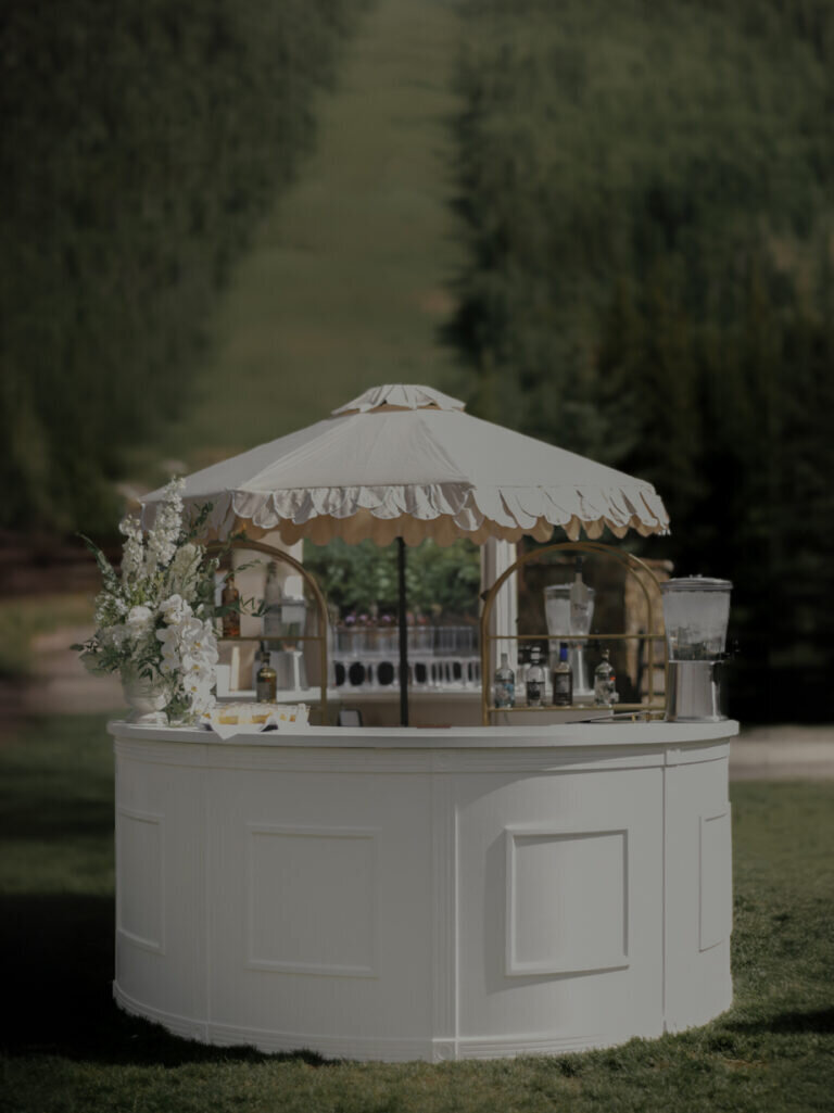 Calluna-Events-Vail-Wedding-Apres-Hour-Bar-768x1025