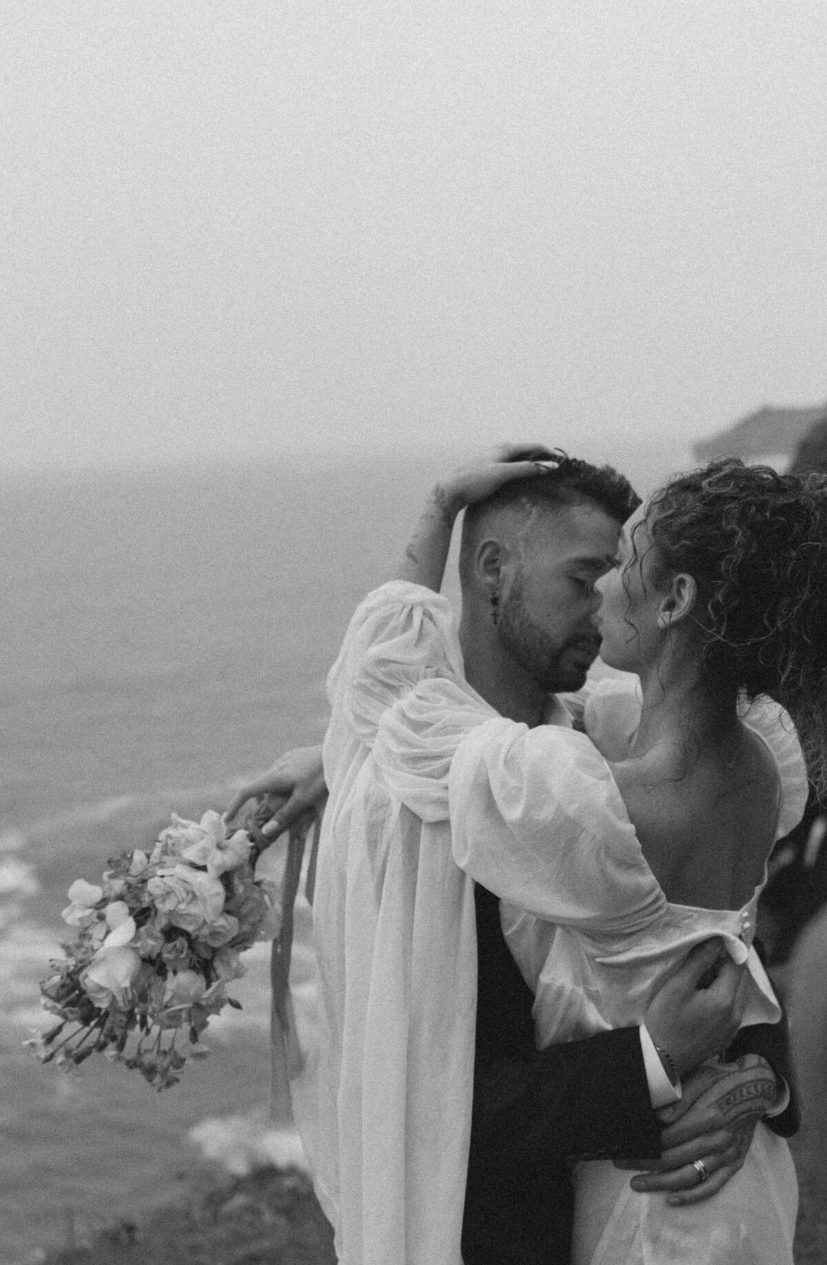 elopement oregon cliff - lizarrietaphotography-20