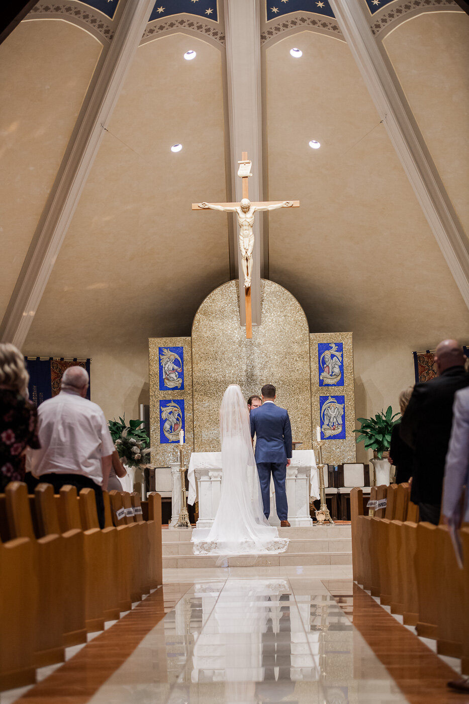 catholic-wedding-fall-carmel-indiana-our-lady-of-mt-carmel-catholic-church-39