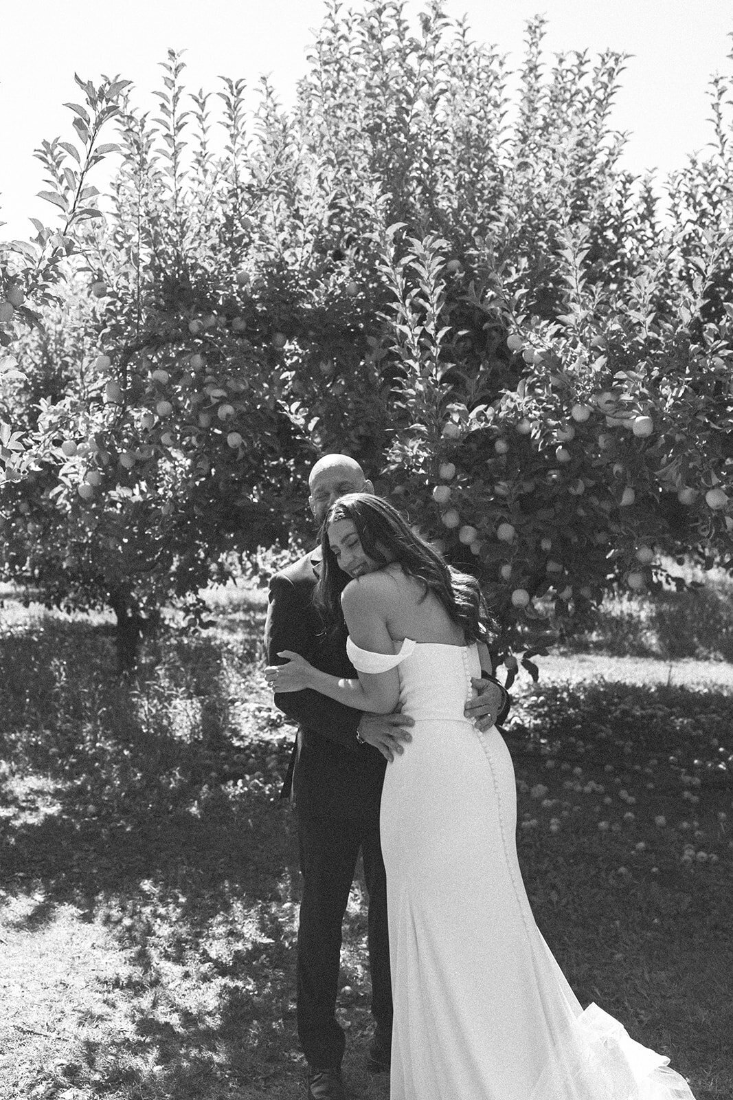 Emily-Noelle-Photo-Wedding-Photos-Hood-River-Oregon-09711-2_websize