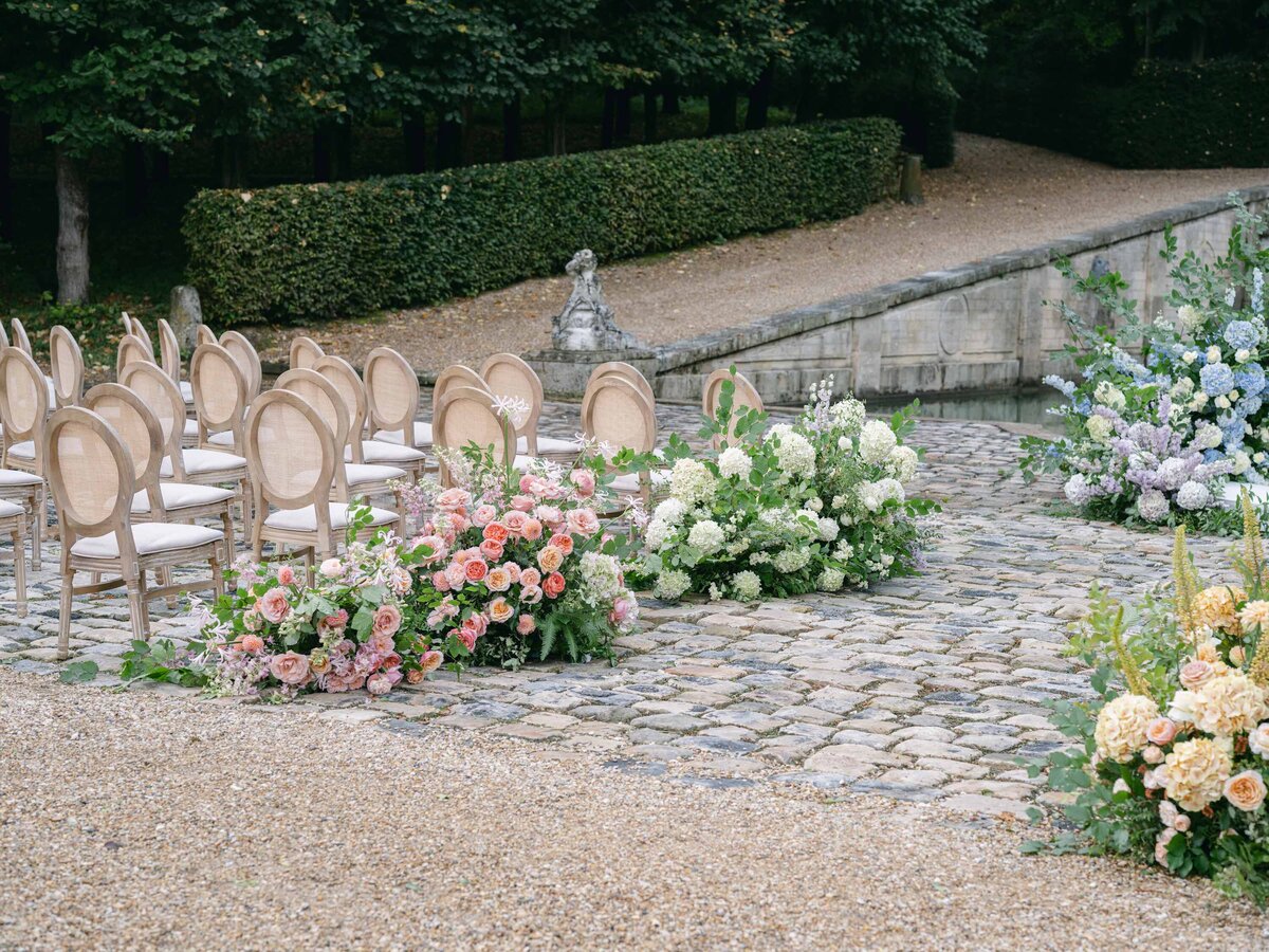 Chateau-de-Villette-wedding-florist-FLORAISON-20