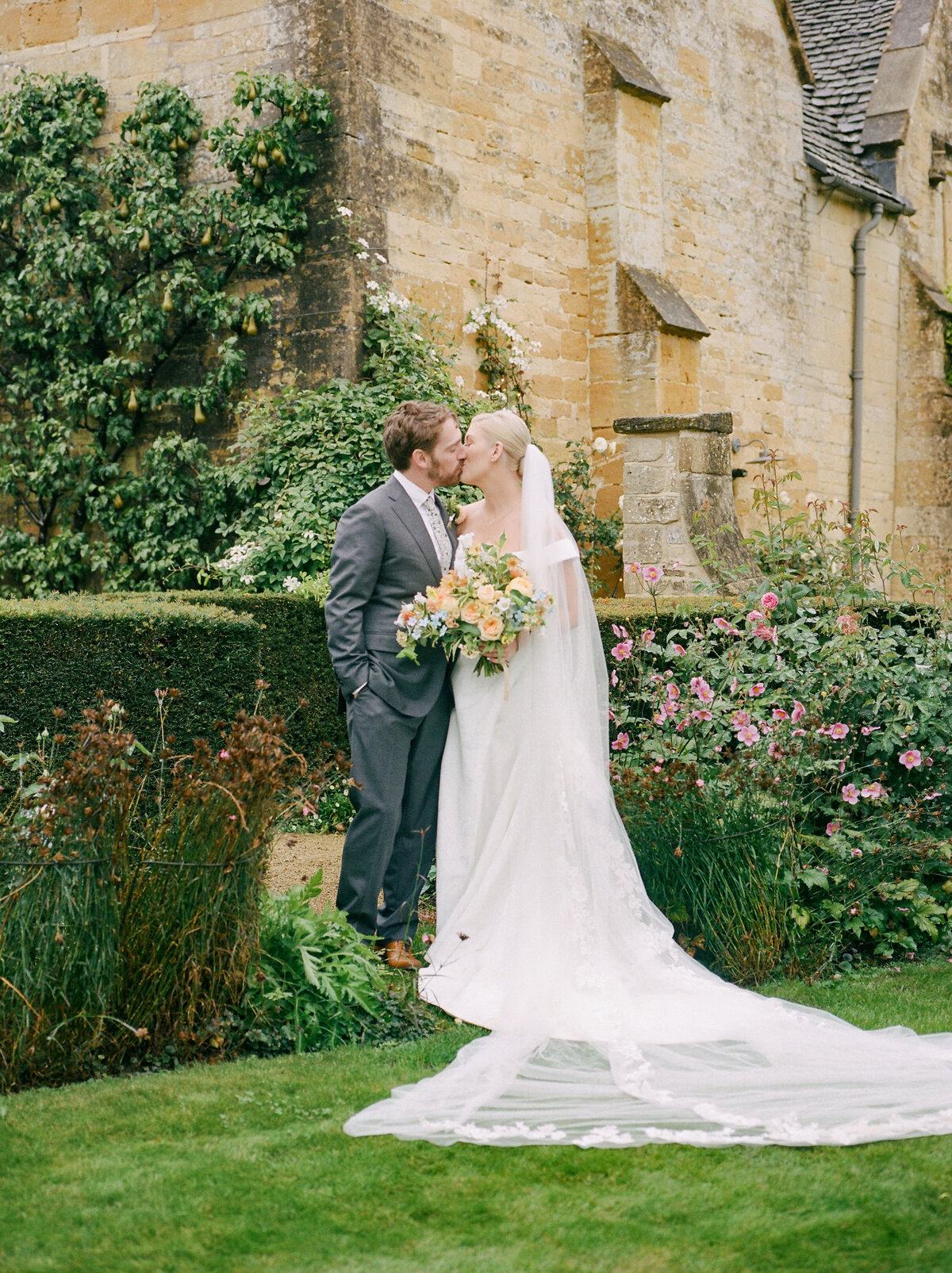 temple-guiting-manor-wedding-151