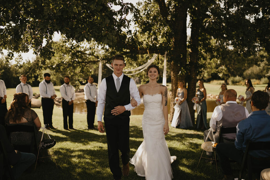 Pleasant Pastures Events Minnesota Wedding Venue outdoor ceremony budget friendly engaged couples