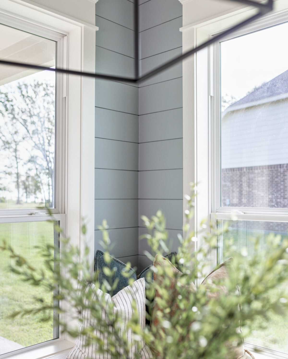 SilverMoonBreakfastNook_09-1639x2048