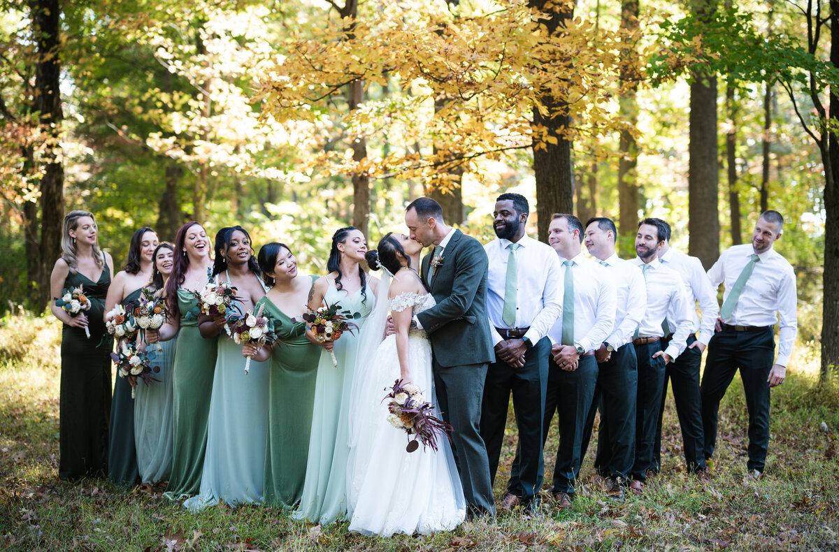 hain-burkdoll-serra-valley-barn-maryland-weddings-jsasuphotography-82